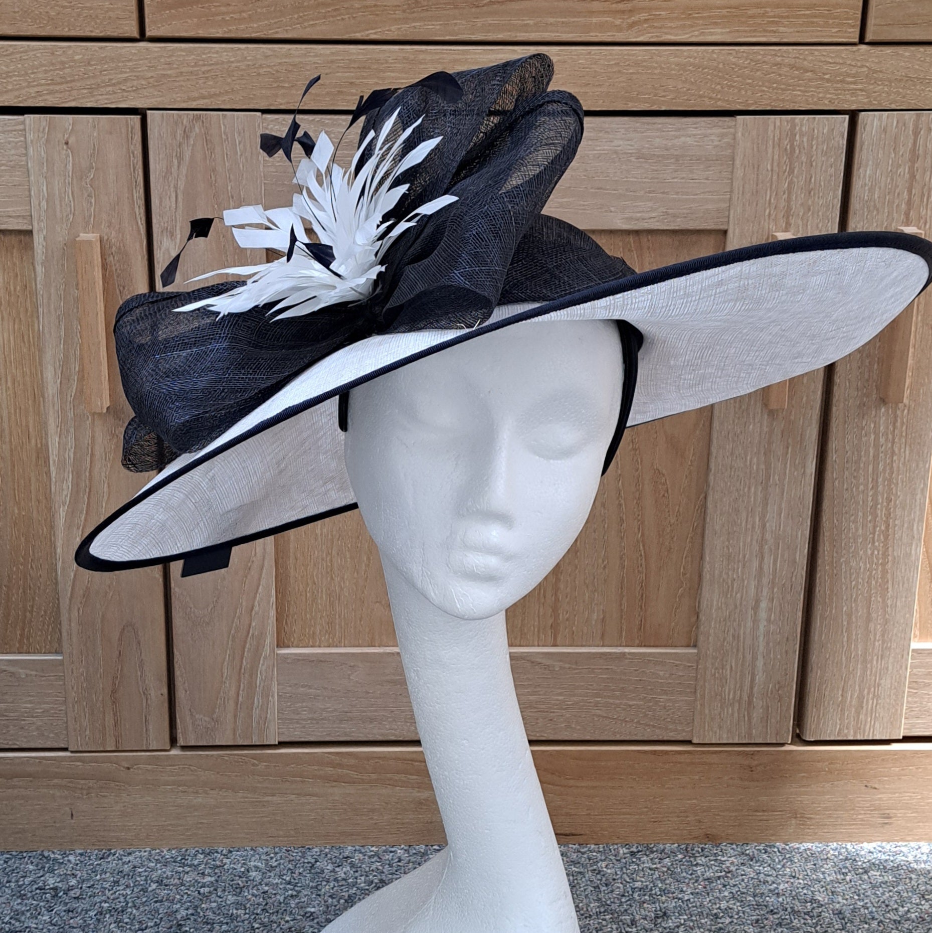 103 Large Navy &amp; White Hatinator