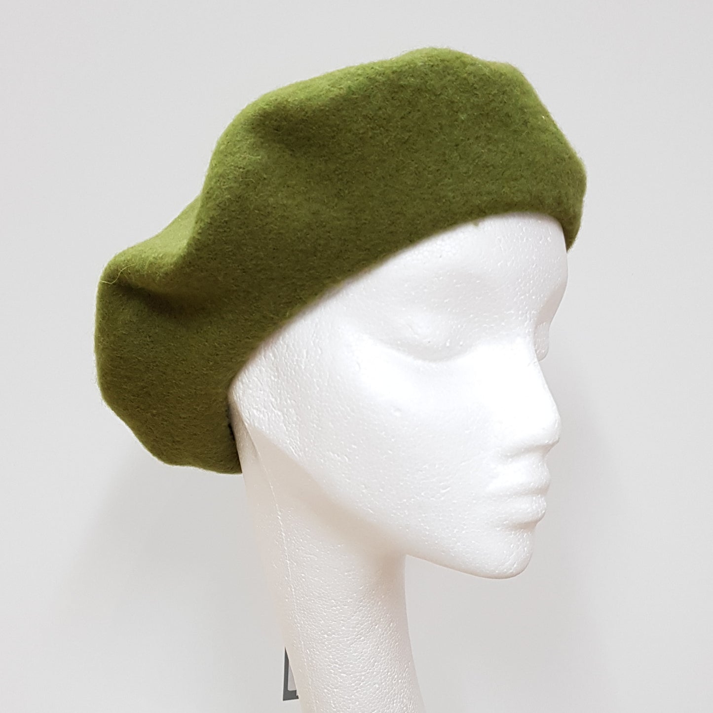 Wool Beret - Lichen Green