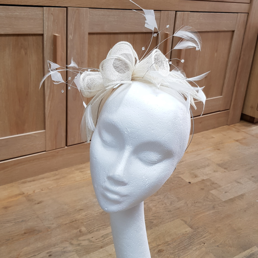 Ivory Fascinator with Crystal Spray